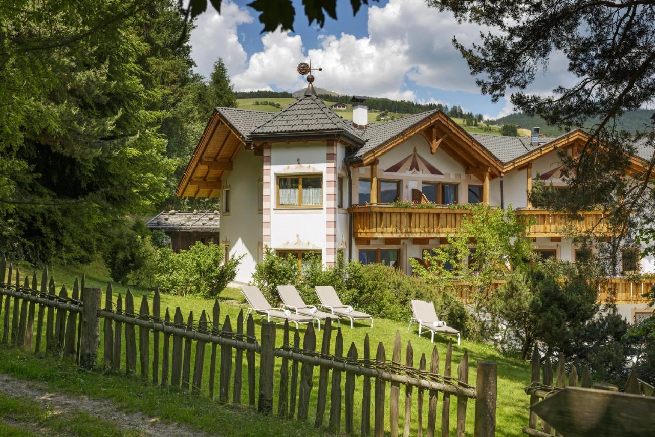 Hotel Laerchenhof Maranza Exterior photo