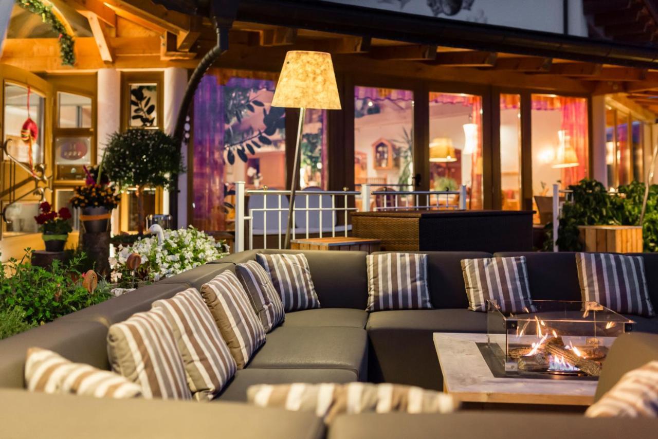 Hotel Laerchenhof Maranza Exterior photo